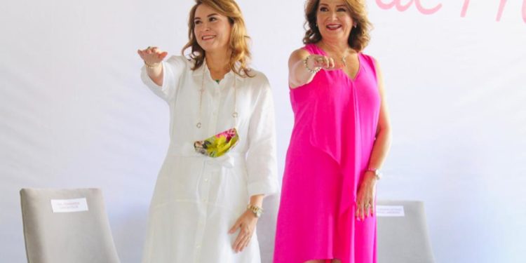 Asume Mónica Torres de Vargas presidencia de DIF Ahome y hace compromiso de trabajar con el corazón y humildad.