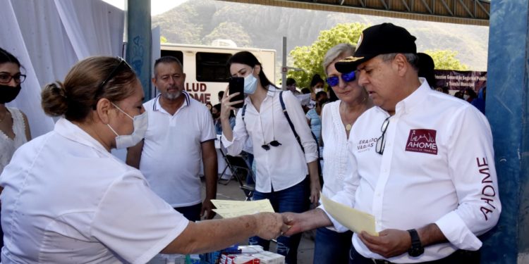 Llega la Feria del Bienestar del Gobierno de Ahome al campo pesquero Lázaro Cárdenas.