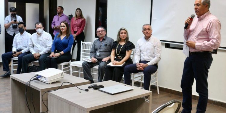 Quiero que seamos los mejores servidores en Transparencia y Rendición de Cuentas: GVL