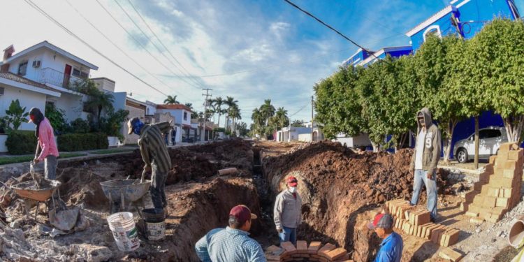 Anuncia Vargas Landeros que en breve se iniciarán las obras de pluviales con inversión de más de 100 mdp.